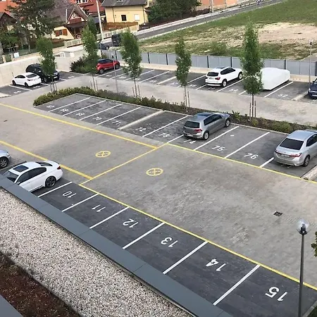 Apartmán Lela Lakeside A Vizek Szerelmeseinek *