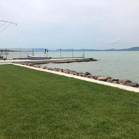 Apartment Lela Lakeside A Vizek Szerelmeseinek