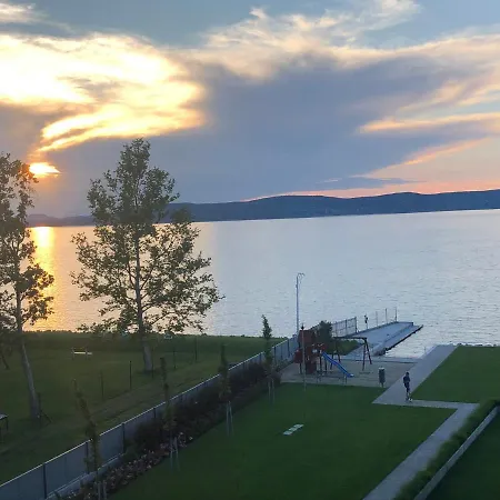 Apartman Lela Lakeside A Vizek Szerelmeseinek Balatonlelle
